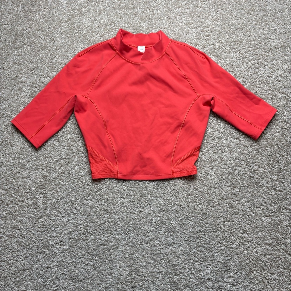 Lululemon Everlux and Mesh Cropped Short Sleeve